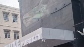 Deluxe PUB dan KTV yang berlokasi di kawasan Windsor, Kecamatan Lubuk Baja, Kota Batam