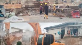 Aktivitas pembangunan gedung parkir lima lantai milik developer Cipta Group di depan PT Satnusa.