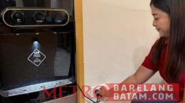 Foto Istimewa :
PT PLN Batam mengimbau masyarakat khususnya rumah tangga untuk memastikan kondisi listrik di rumah dalam keadaan aman sebelum melakukan perjalanan ke kampung halaman.