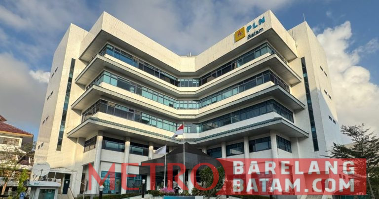 Foto Istimewa :
Kantor PLN Batam