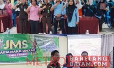Kejari Batam Tanamkan Kesadaran Hukum Sejak Dini Lewat Program Jaksa Masuk Sekolah di SMPN 6 Batam