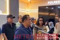 Wakil Kepala Bareskrim Polri, Irjen Pol Nunung Syaifuddin, dalam konferensi pers di Polresta Barelang, Minggu (16/8/2026)