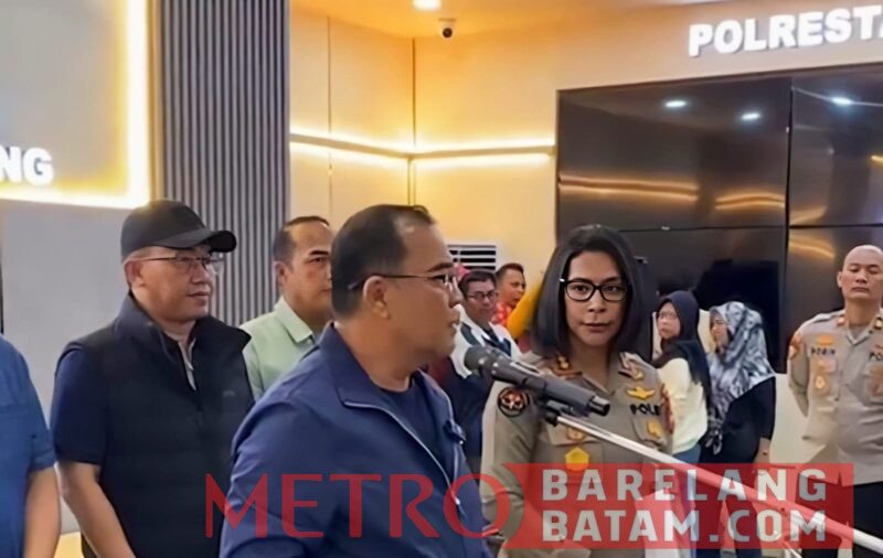 Wakil Kepala Bareskrim Polri, Irjen Pol Nunung Syaifuddin, dalam konferensi pers di Polresta Barelang, Minggu (16/8/2026)