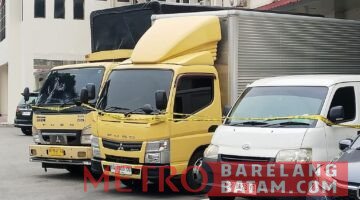 Tiga unit kendaraan yang mengangkut minuman beralkohol (mikol) ilegal diamankan oleh Polresta Barelang
